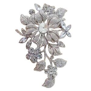 Clear Floral Brooch Pin Rivioli Rhinestone and Crystals Silver Tone